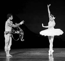 A scene from the Tchaikovsky Swan Lake ballet 